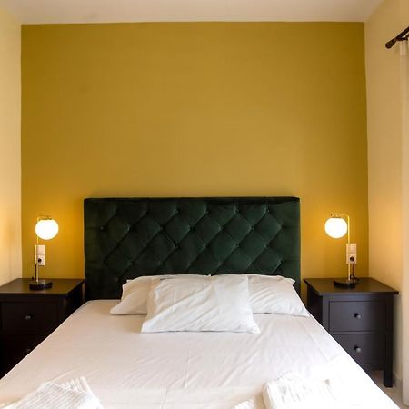 אתונה Nefeli By Heloni Apartments מראה חיצוני תמונה