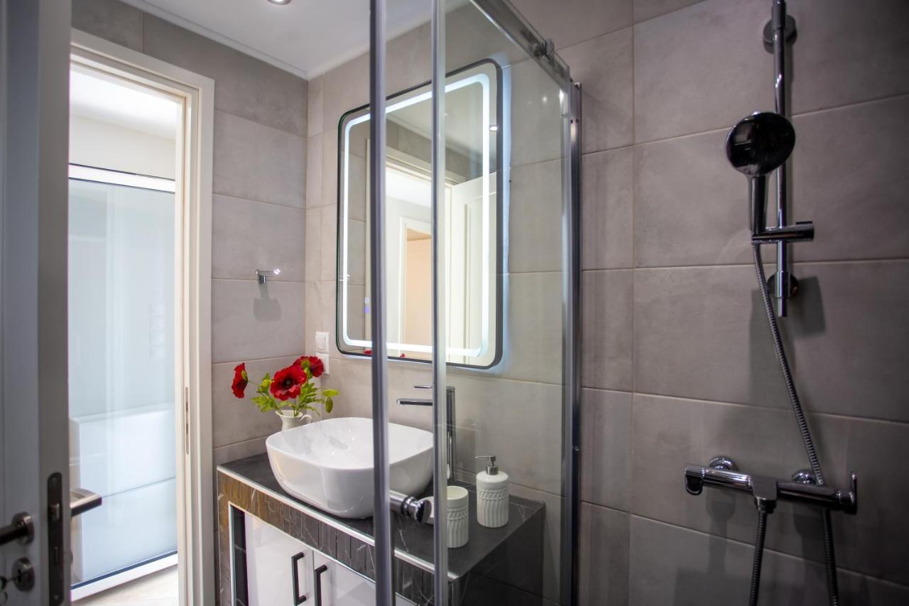 אתונה Nefeli By Heloni Apartments מראה חיצוני תמונה